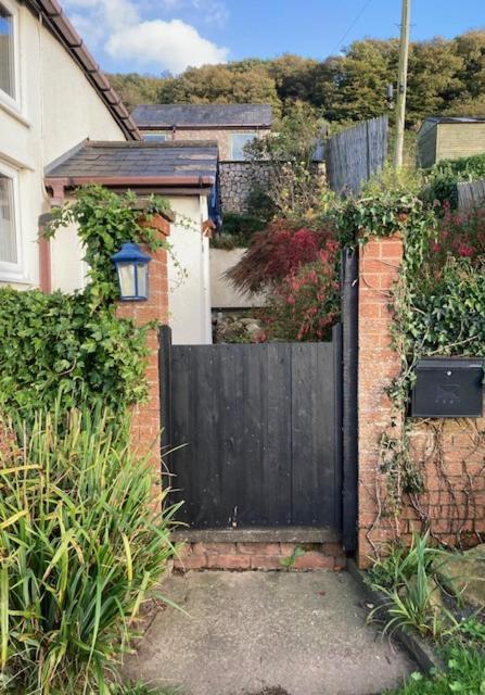 Trinity Cottage Welshpool Exterior photo